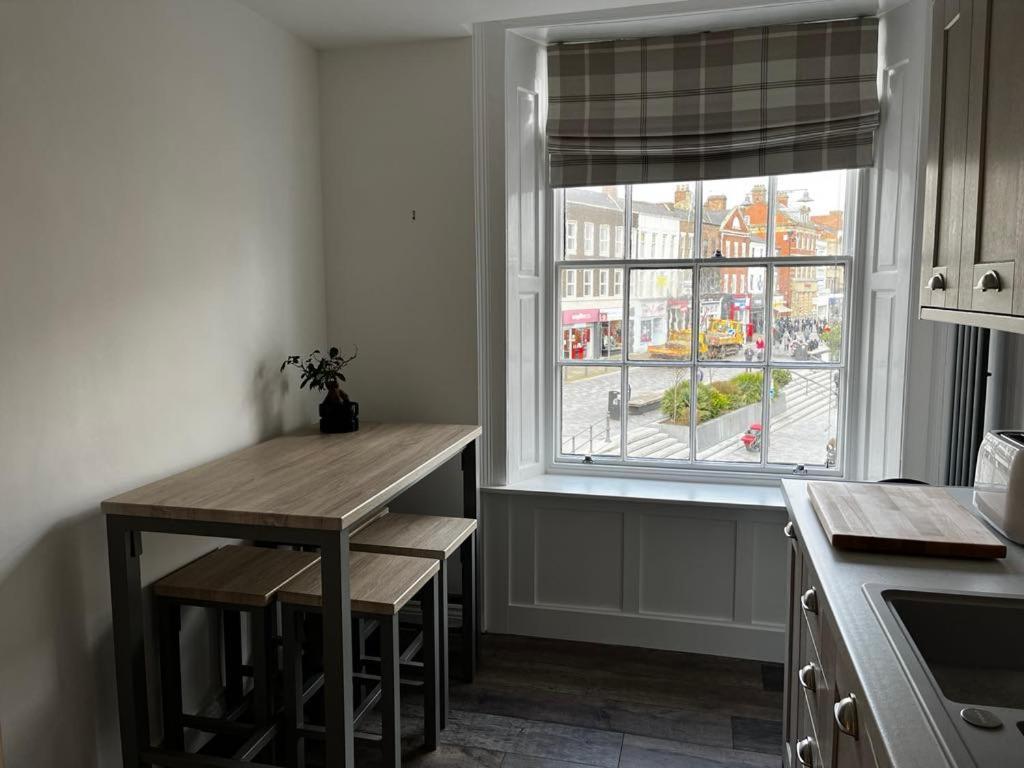 Sterling Stylish 2 Bedroom Central Modern Apartment Darlington  Extérieur photo