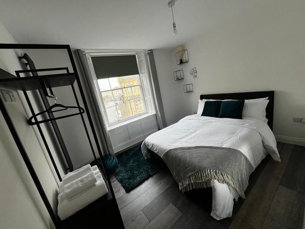 Sterling Stylish 2 Bedroom Central Modern Apartment Darlington  Extérieur photo